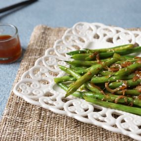 Sweet and Savory Asian Green Beans